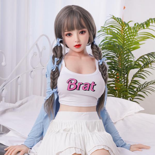búp bê tình ái Youdao Silicone chất lượng caovới làn da mềm mại và chân thực. Sản phẩm đồ chơi tình dục nam sử dụng các phân tử nhựa silicon y tế. màu sắc quyến rủu như thật,  Điều này làm cho búp bê tình ái Youdao Silicone  bền hơn khi sử dụng. Màu da của búp bê hoàn toàn tự nhiên, khiến nó trông giống như giới tính thật.